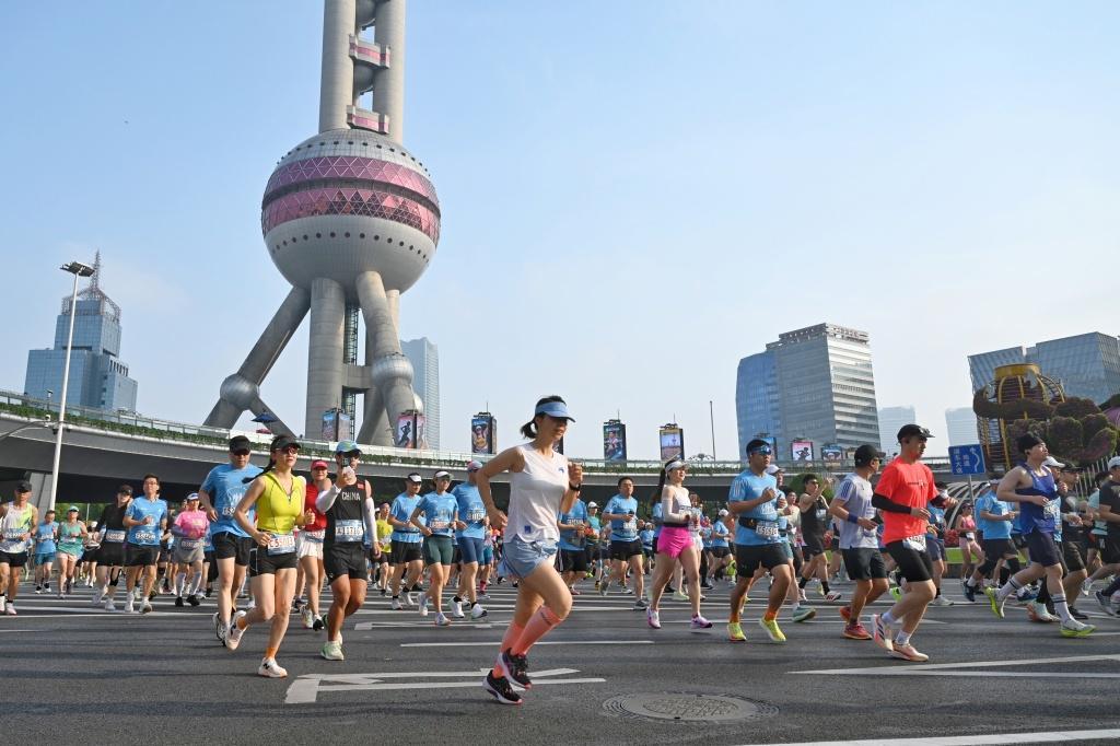 MK体育app下载-十年能打磨出一场怎样的大众赛事？上海半马即将鸣枪给出答案